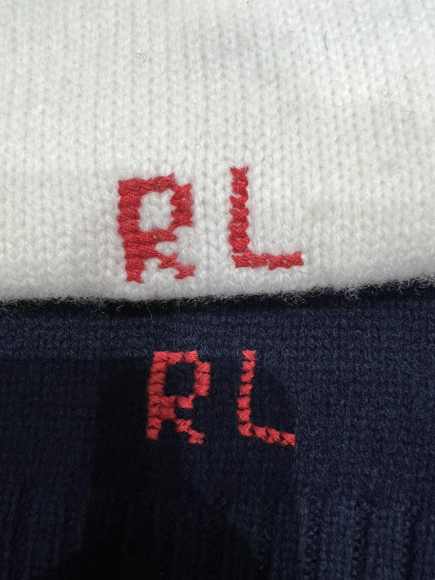 wg.luxury- R18ph embroidery wool 2colour item:E-F140I2728-2H